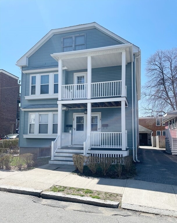 15 Geneva St Unit 3, Salem, MA 01970
