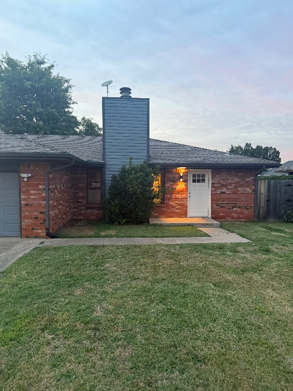 7109 NW 31st St, Bethany, OK 73008