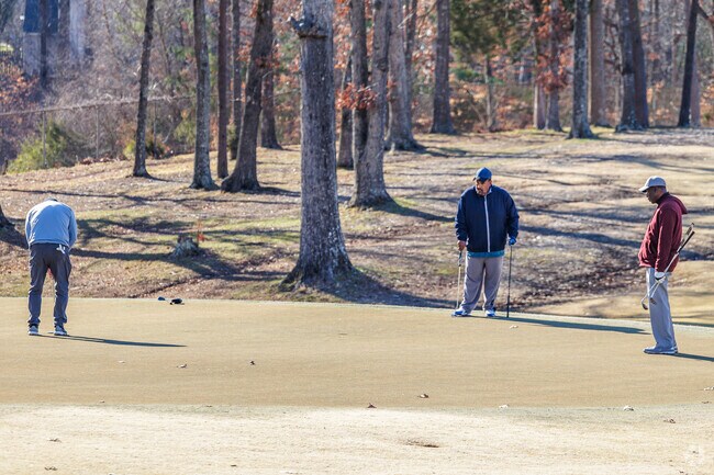 Golfers in Deep River enjoy the lakefront course through all seasons, rain or shine.