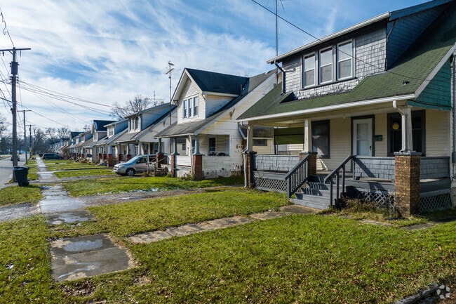 Older homes in the Willard neighborhood offer great fixer-upper opportunites.
