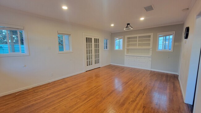 1243 N Alexandria Ave unit 2, Los Angeles, CA 90029 - photo 7