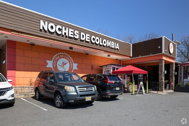 Noches De Colombia offers authentic Colombian cuisine in South Hackensack.