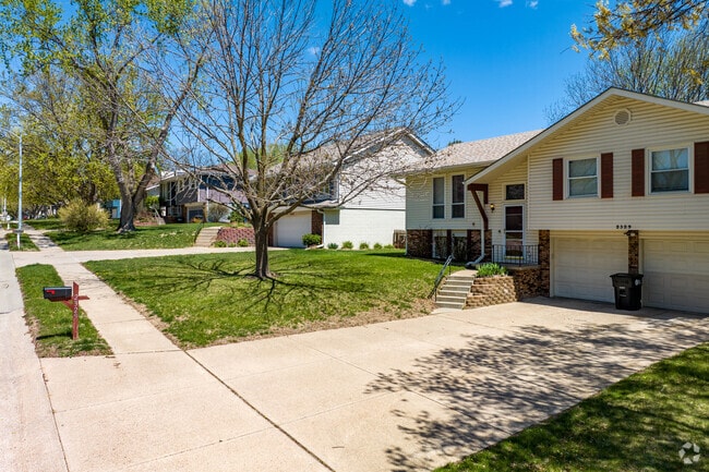 You will find many different kinds of split level homes in Hillsborough.