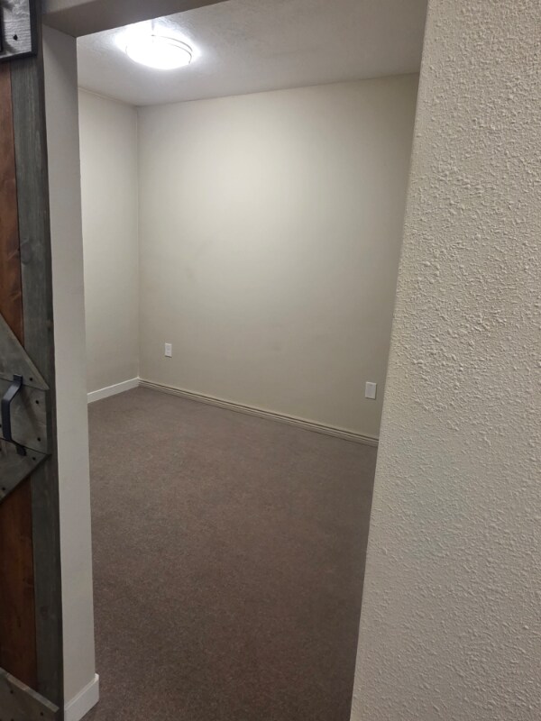 14 4th St NW, Great Falls, MT 59404 - photo 4