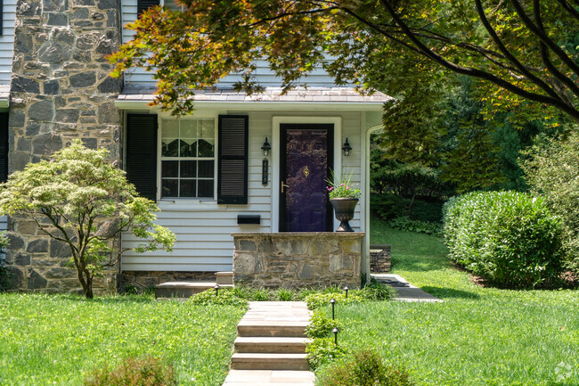 Stone accents on some homes in Wyndhurst date back to the 19th century.