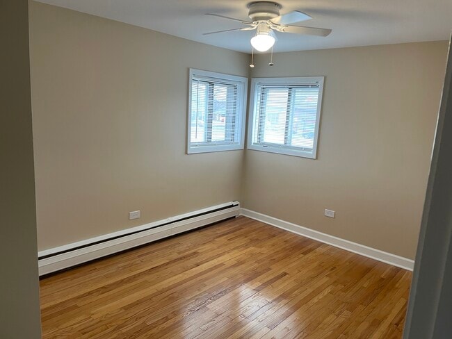 1511 E Roosevelt Rd, Wheaton, IL 60187 - photo 4