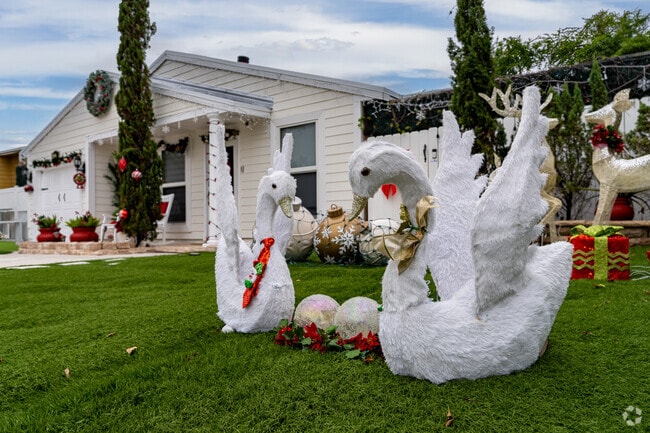 Residents of Lakeshore at University Park prepare for this year's winter holiday season.