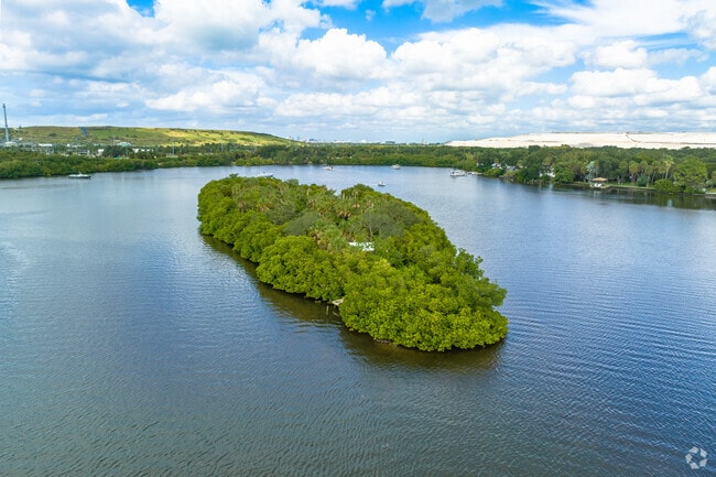 Looking to get away from the hustle and bustle? Camp out on a secluded island on the Alafia.