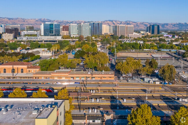 Experience St. Leo's with  a vibrant city life with easy access to Silicon Valley.