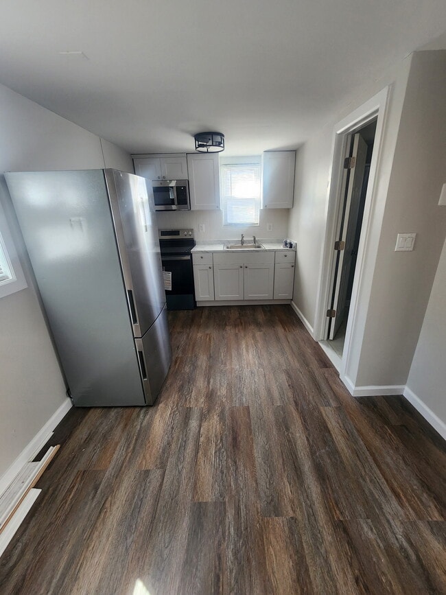 82 Seaside Ave Unit 1, Patchogue, NY 11772