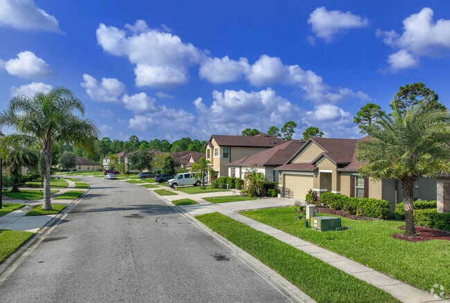 Tuscany Woods residents can enjoy walking or jogging along the neighborhood sidewalks.
