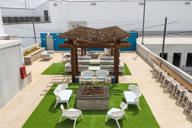 2050 Morningside, Atlanta, GA 30324 - photo 5