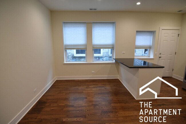 3232 N Clark St unit 2F, Chicago, IL 60657 - photo 7