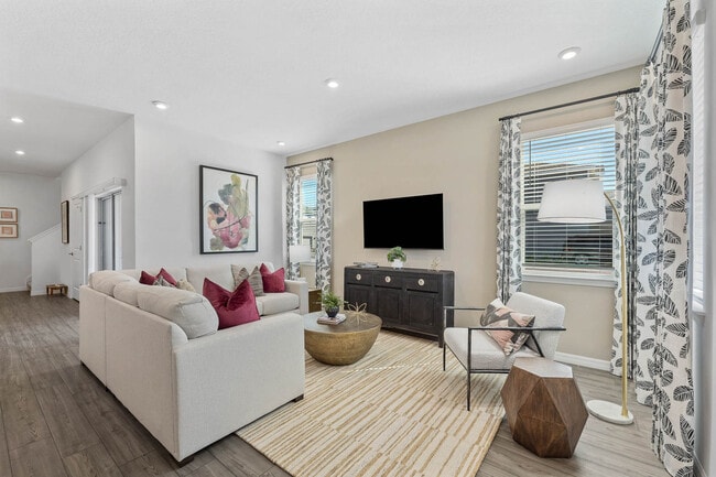 845 York Alley, Acworth, GA 30102 - photo 2