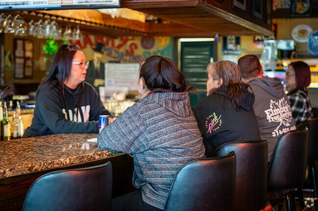 Harry's Uptown Bar & Grill is a popular place to hangout in Country Overlook.