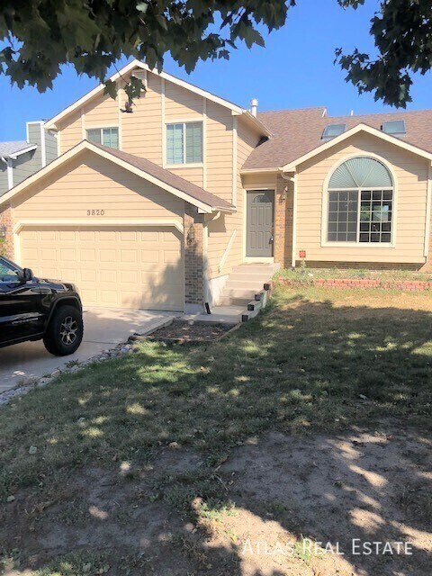 3820 Dolphin Cir, Colorado Springs, CO 80918