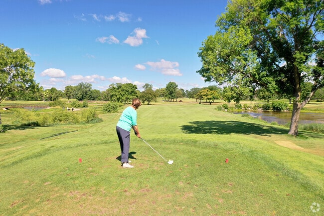 A number of challenging golf courses are only minutes away from Hidden Valley.