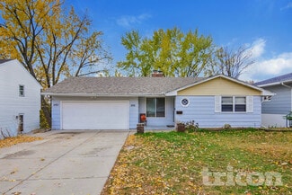 1 W 70th St, Richfield, MN 55423