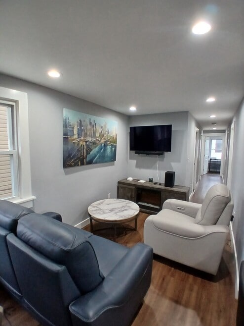 17 Thomas St unit 1, Bloomfield, NJ 07003 - photo 1