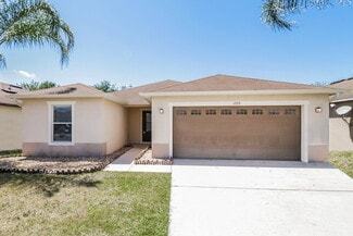 1729 Strathmore Cir, Mount Dora, FL 32757