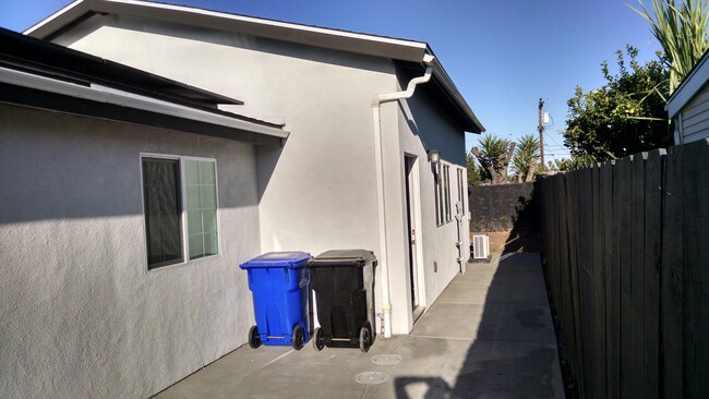 3083 Mission Village Dr, San Diego, CA 92123 - photo 7