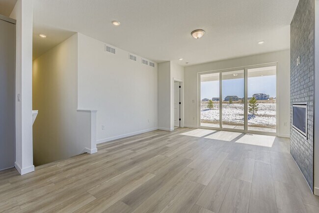 5588 Westin Hills Dr, Elizabeth, CO 80107 - photo 6