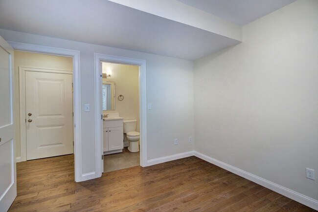 4 Kemp St unit 1, Boston, MA 02127 - photo 6
