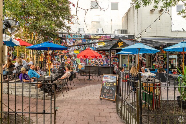 Folks in Eden can head up to Roadie Joe's for good food and drink in downtown Salisbury.