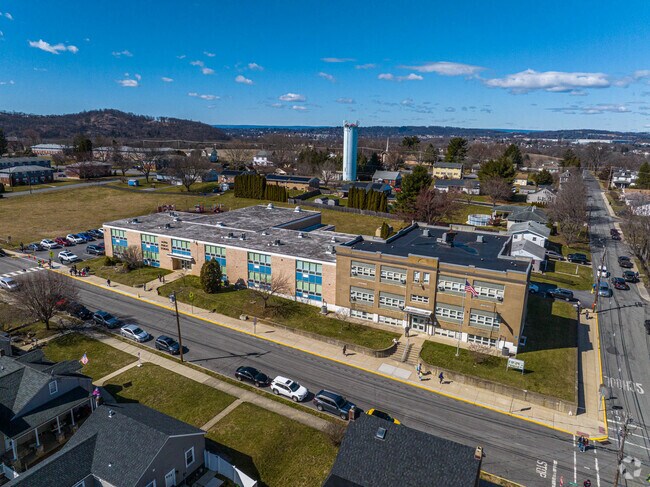 Alpha Public School is shaping future leaders in the Alpha neighborhood.