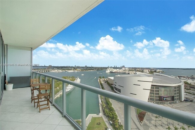 Marina Blue unit 2006, Miami, FL 33132 - photo 2