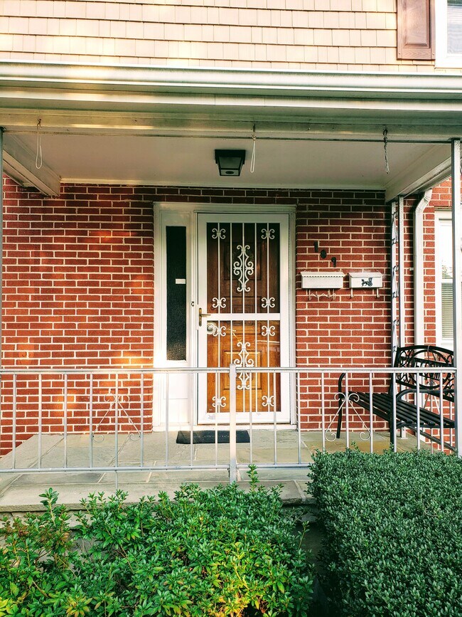 109 Rockwell St Unit 2, Harrison, NY 10528