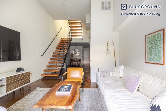 654 N Virgil Ave unit FL3-ID1371, Los Angeles, CA 90029 - photo 3