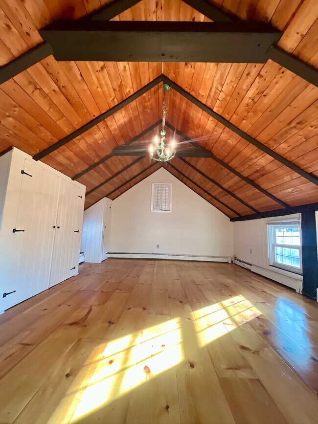 289 White Bridge Rd unit 4, Quakertown, NJ 08868 - photo 4