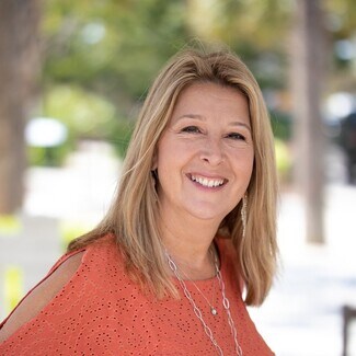 Valerie Lyons