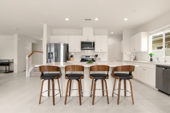 7284 Wembley St, San Diego, CA 92120 - photo 2