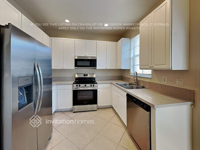 187 E Thatch Palm Cir, Jupiter, FL 33458 - photo 7