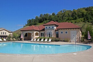2365 Rolling Hills Dr Unit Pienza at Tuscany, Covington, KY 41017