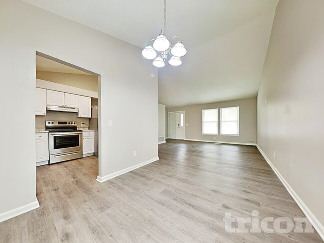 46 Periwinkle Ct, Irmo, SC 29063 - photo 5