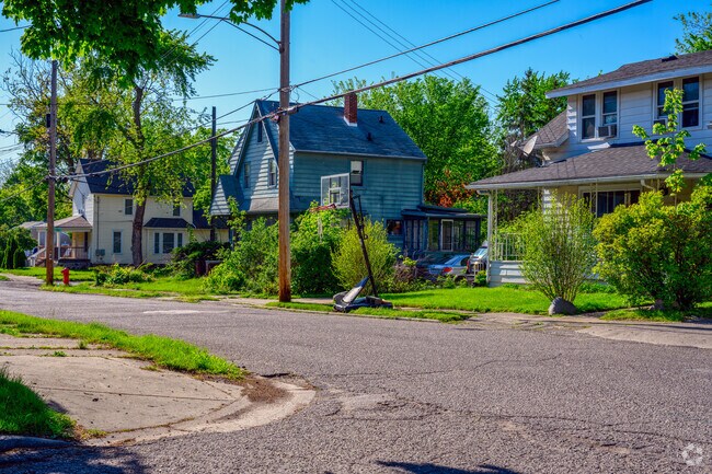 Lush trees shade the homes and their well-manicured lawns in Northtown.