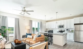 1607 Centennial Park Blvd Unit ID1312618P, Alcoa, TN 37701