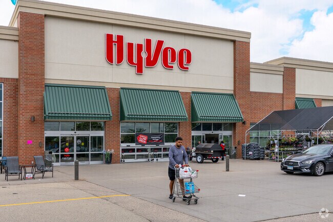 Edinburgh residents often shop at Hy-Vee for their grocery needs.