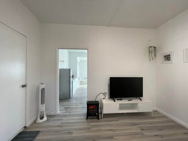 3058 Galloping Hills Rd unit Harmony unite, Chino Hills, CA 91709 - photo 5