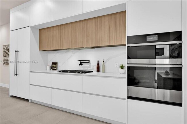 921 NE 17th Terrace, Fort Lauderdale, FL 33304 - photo 5