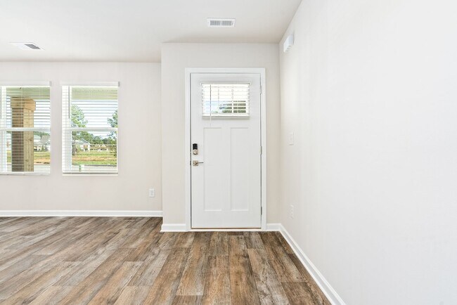 130 Shenandoah Ln, Lagrange, GA 30241 - photo 2