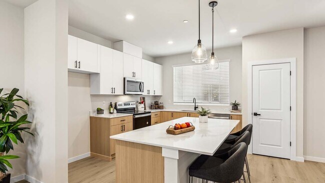 16124 Cascadian Way unit 36209450, Bothell, WA 98012 - photo 7