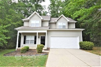 2505 Century Oaks Ln, Charlotte, NC 28262