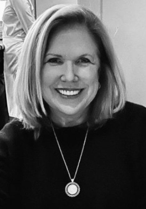 Stacie Mills