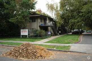 632 W 2nd Ave, Chico, CA 95926