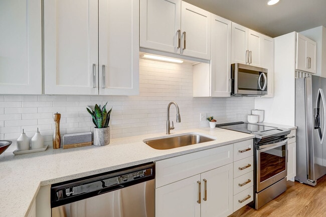 The Glenn, Centennial, CO 80112 - photo 4