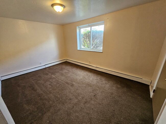 1885 Taylor Rd unit 101, East Cleveland, OH 44112 - photo 5